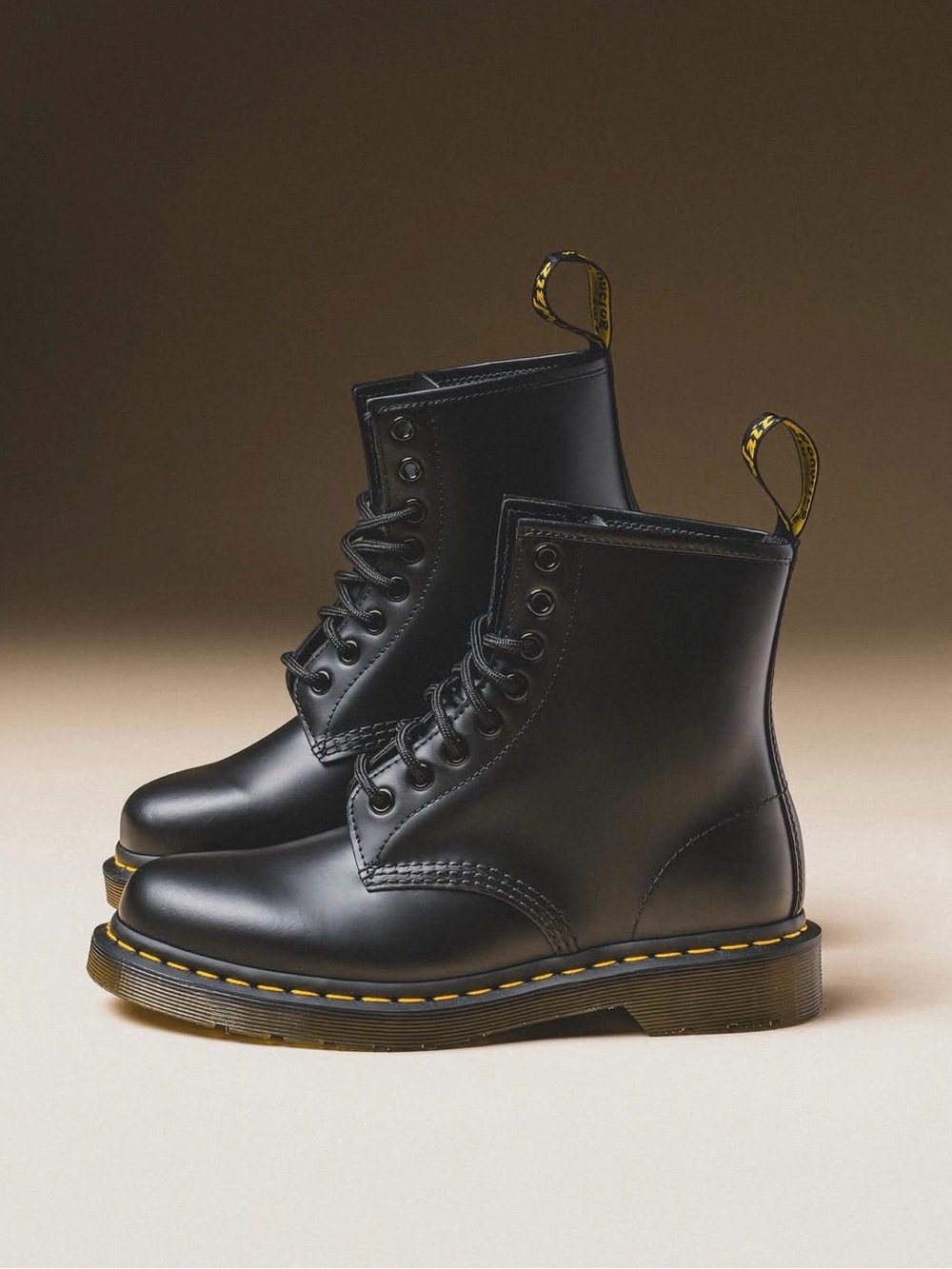 Dr. Martens 1460W Black Smooth Leather Vintage Lace-Up Boots, Size 36, NWT